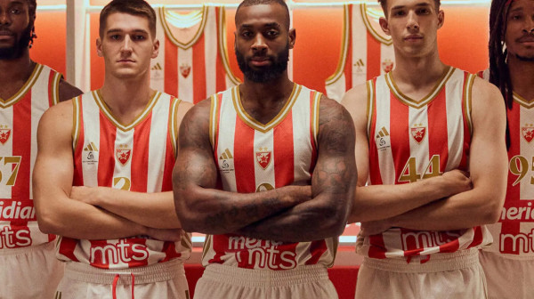 Zvezda objavila prvi dres za sezonu 2025/26! FOTO/VIDEO