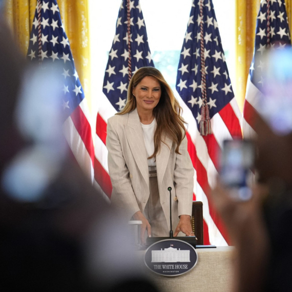 Žena koja drži sve konce u svojim rukama: Svi pričaju o Melaniji Tramp FOTO/VIDEO