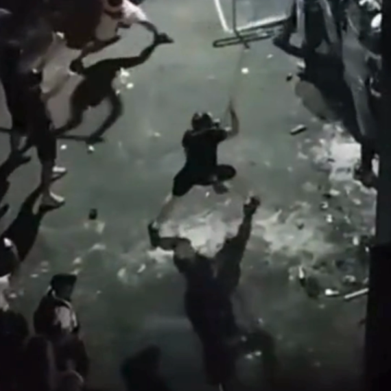 Dok Vučić upozorava da institucije moraju da rade svoj posao, neki bi od Srbije da naprave anarhiju VIDEO