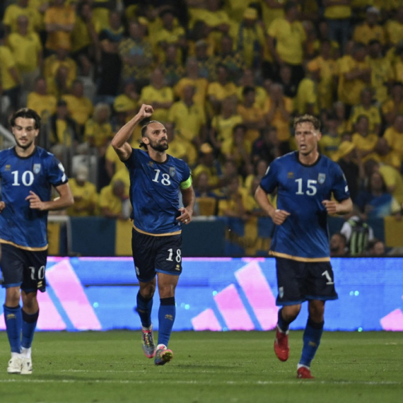 Tzv. Kosovo iznenadilo Šveđane - Švajcarska se poigrala sa Slovenijom