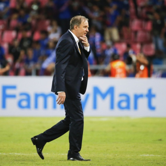 Rajevac: "Da uzmemo šest bodova i na konju smo" VIDEO