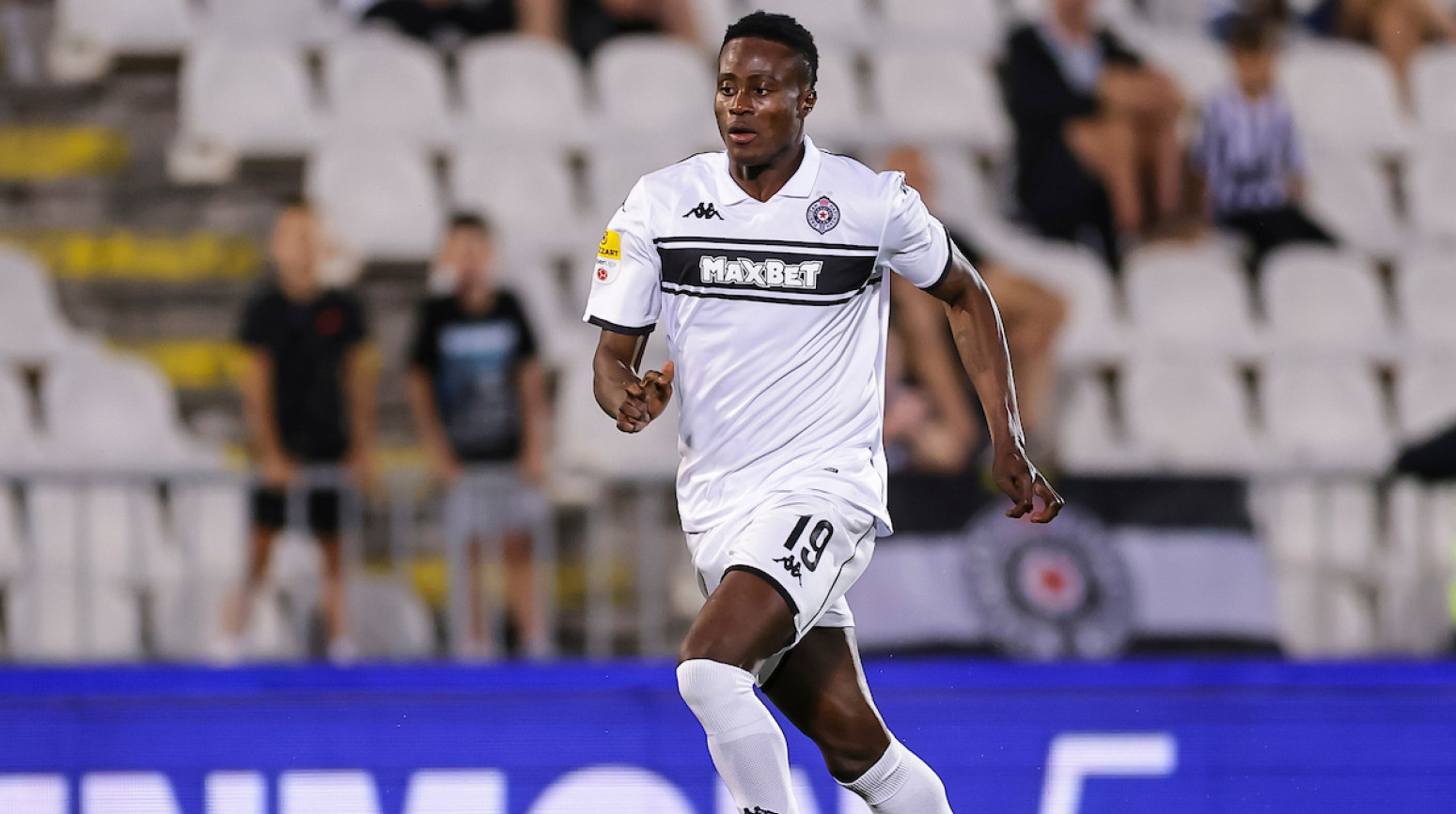 Otkriveno za koliko Partizan može da otkupi Dembu Seka