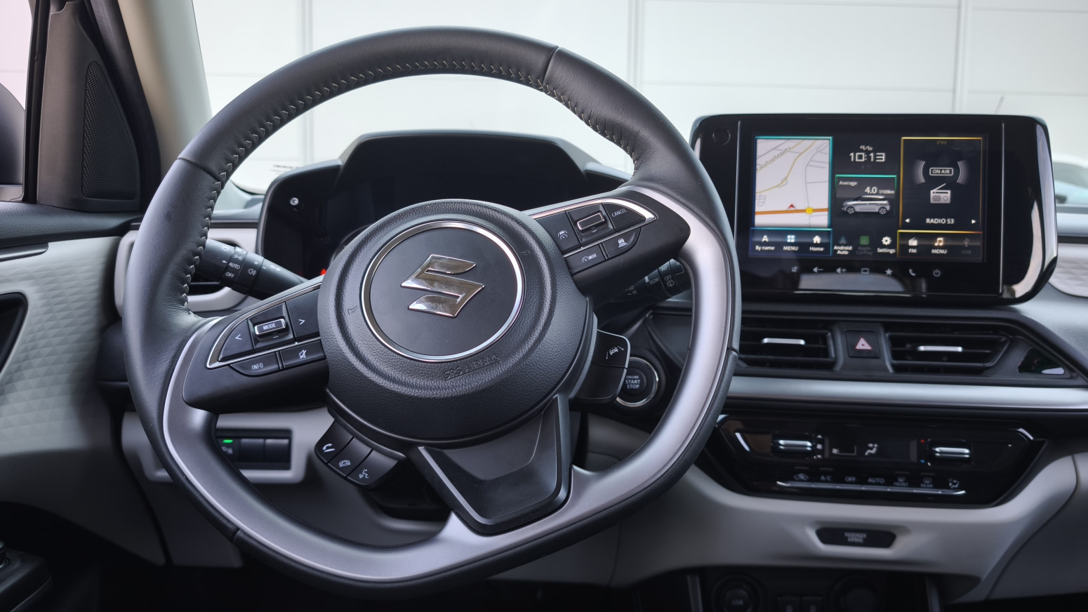 Vozili smo: Suzuki Swift 1.2 Hybrid – troši k