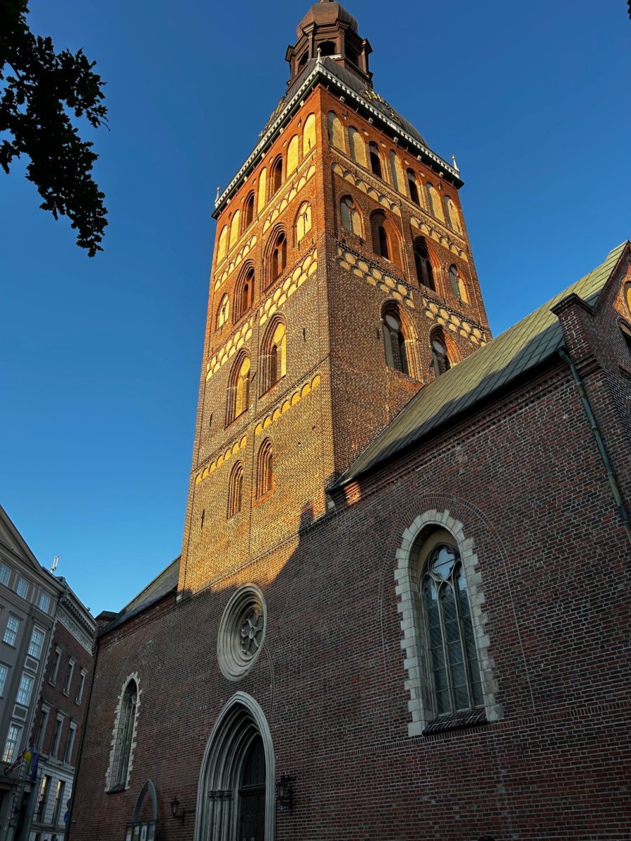 Više puta rušen i bombardovan, a nikad uništen: Grad koji se ne zavoli na prvu FOTO