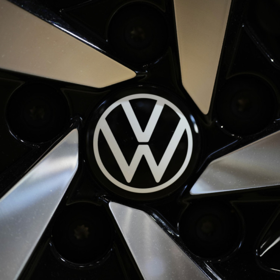 Volkswagen se ne šali: Ulažu milijardu evra u veštačku inteligenciju