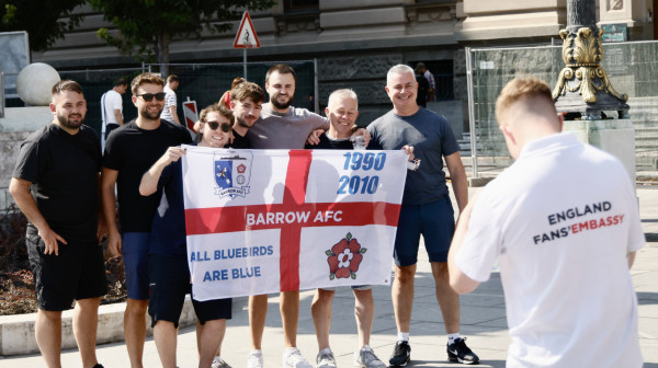 Englezi se okupljaju u Beogradu – podrška od 2.500 na meču protiv Srbije FOTO