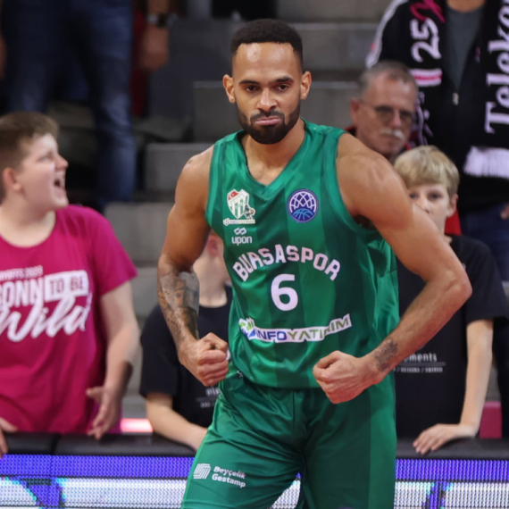 Nedović dobio saigrača u Monaku – debitant u Evroligi