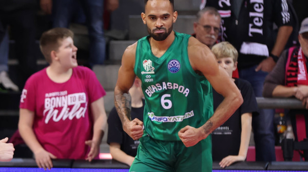 Nedović dobio saigrača u Monaku – debitant u Evroligi