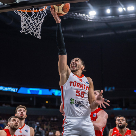 Sipahi brani Srbiju: "Možda bismo i mi ispali od Finske"