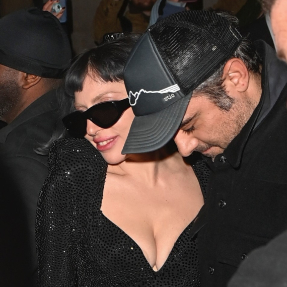 Milione je dirnula: Otvorila dušu i obratila se vereniku nikad emotivnijom porukom FOTO