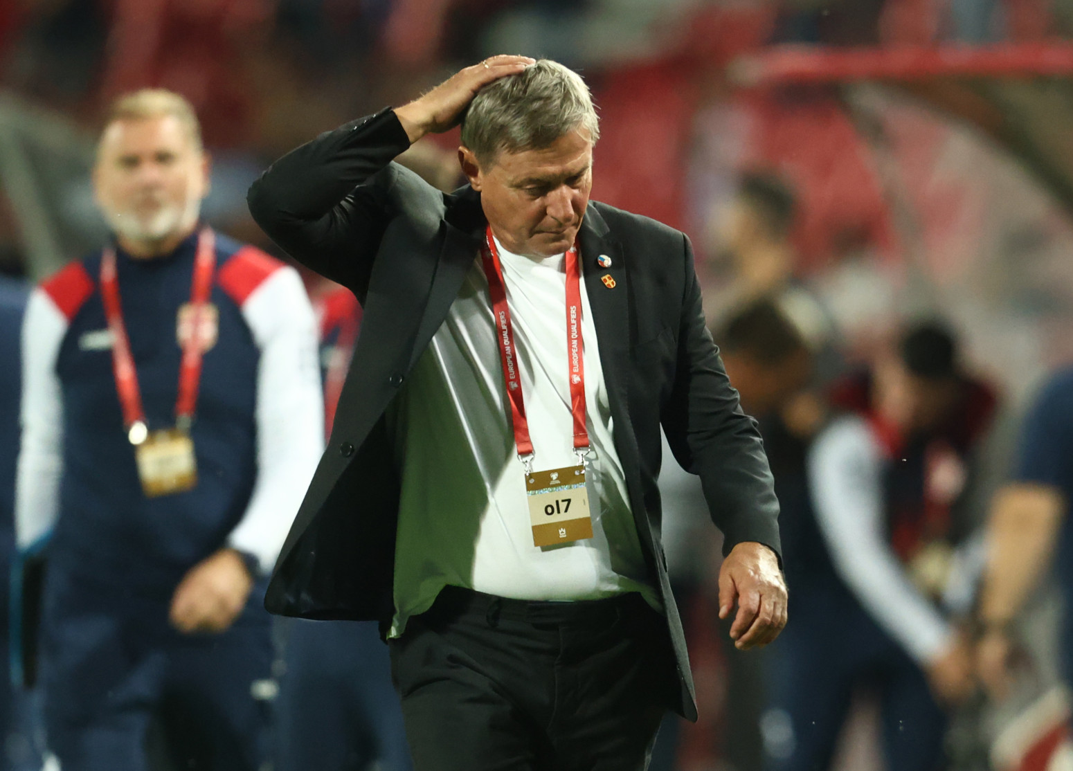 Džabe plavi dres – zbog vas crveni Srbija!