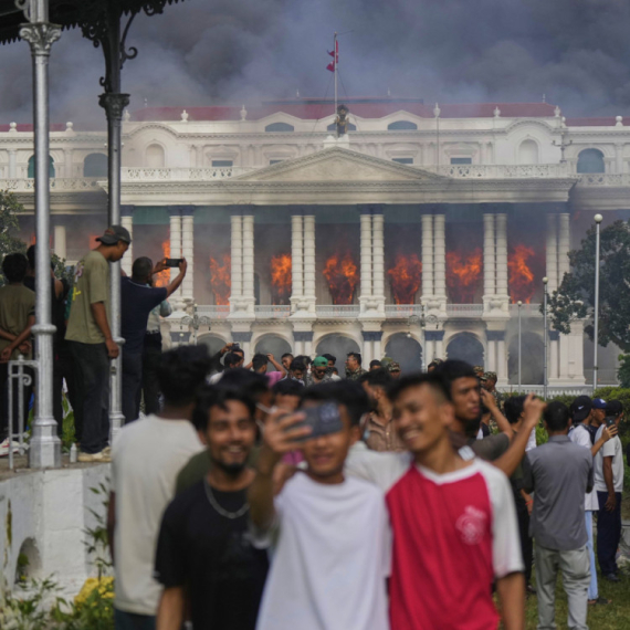 Chaos in Nepal: Color Revolutions Become Internet Revolutions; Bloody fists are an ominous sign