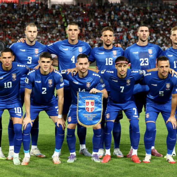 Džabe plavi dres – zbog vas crveni Srbija!