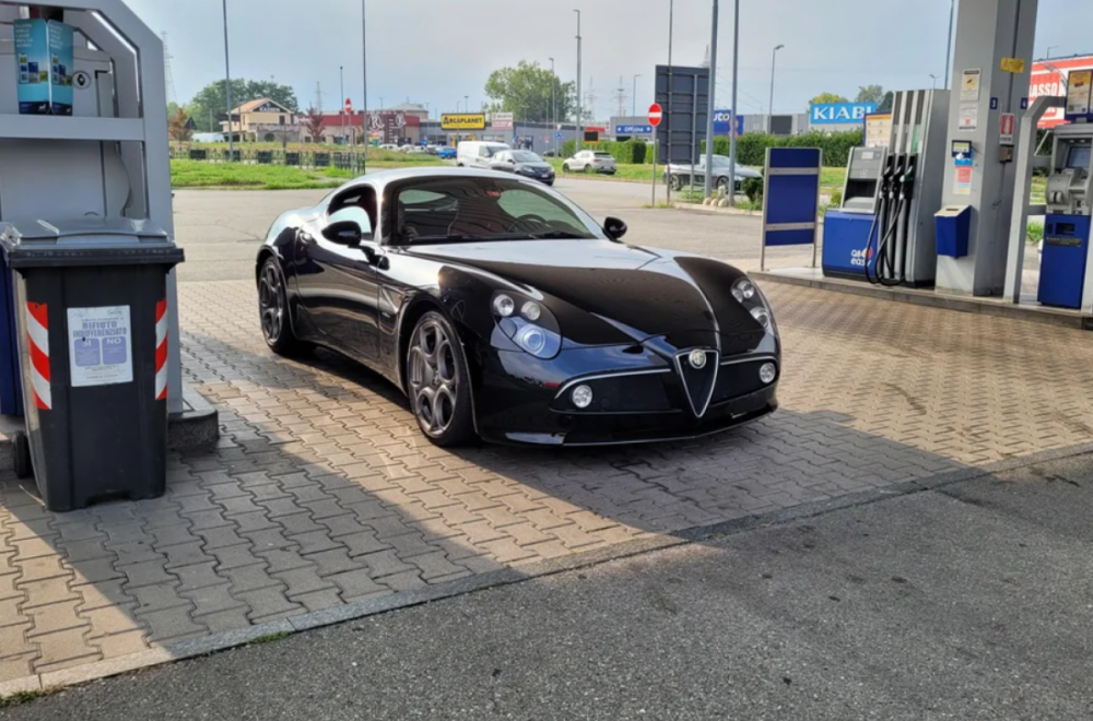 Uslikan redak Alfa Romeo: Postoje samo tri ovakva na svetu FOTO