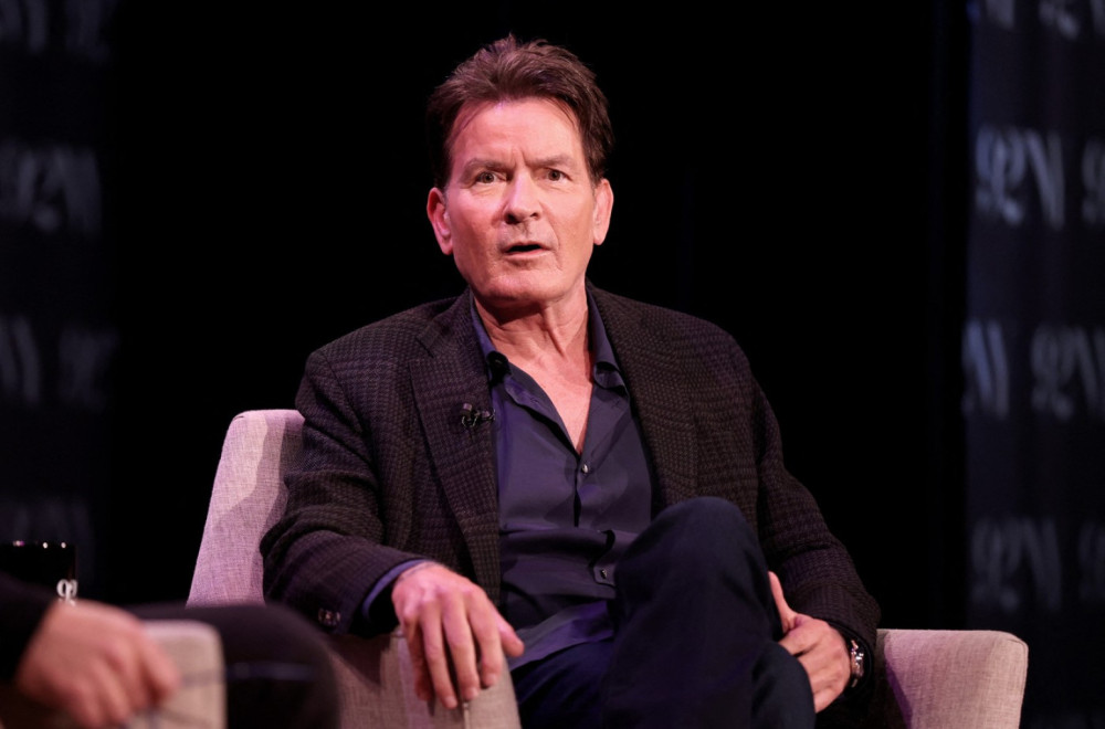 Čarli Šin otkrio da je u celibatu skoro celu deceniju: Nove izjave šokiraju javnost