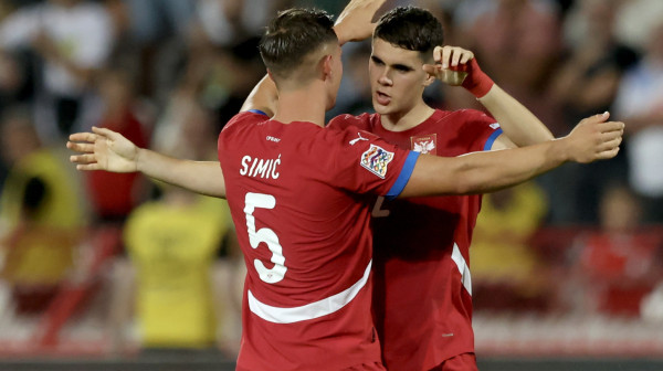 Zvanično: Još jedan "orao" stigao kod Benzeme