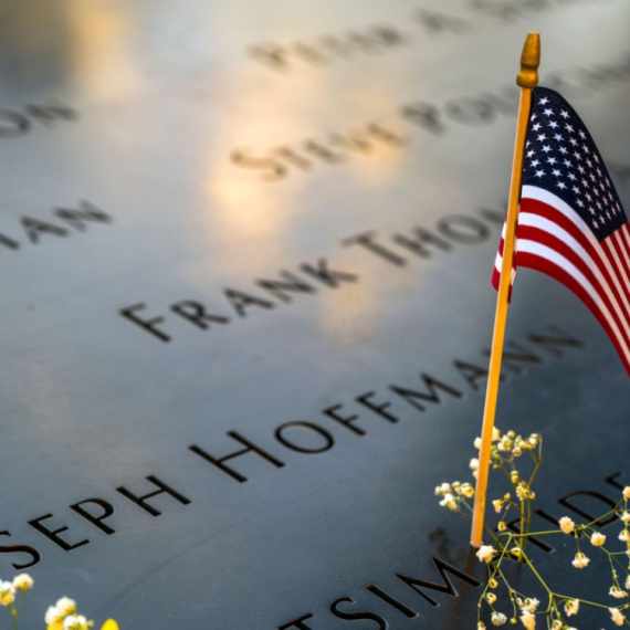 Na današnji dan pre 24 godine izvedeni teroristički napadi na Njujork i Vašington