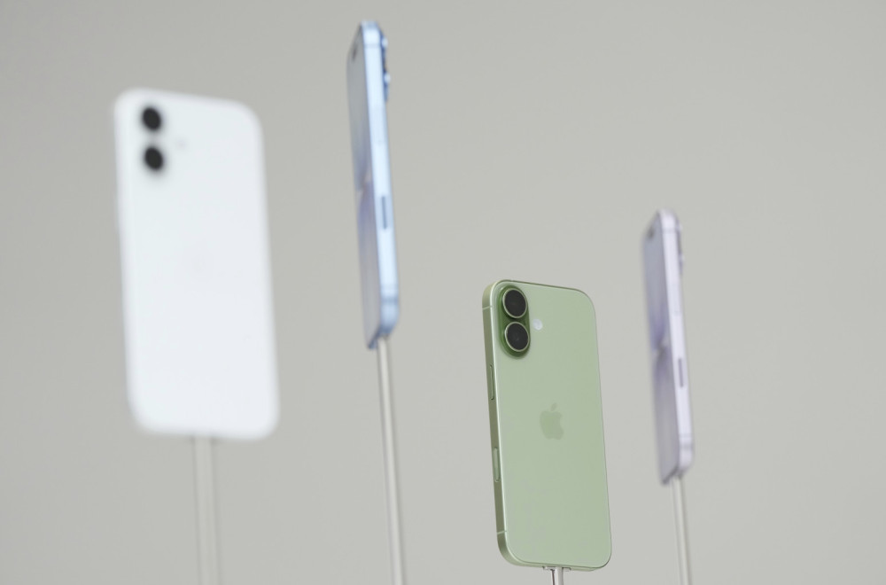 Kinezi pohrlili po iPhone 17: Pretprodaja oborila sve rekorde
