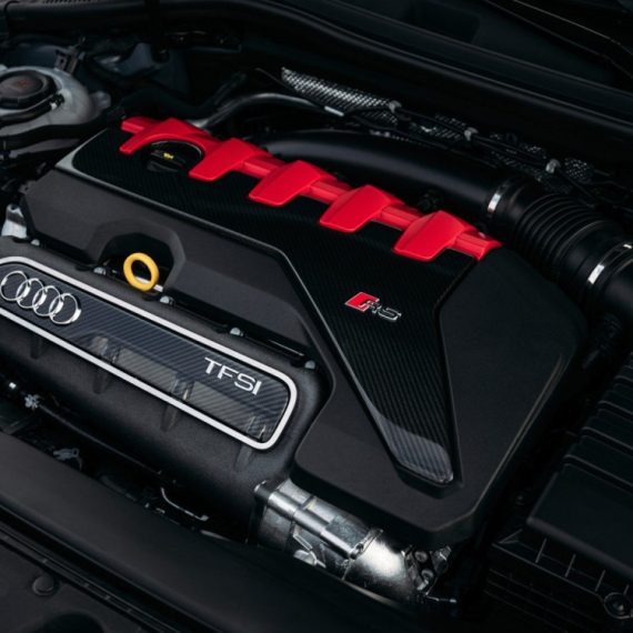 Audi objasnio zašto ubija svoj petocilindarski motor