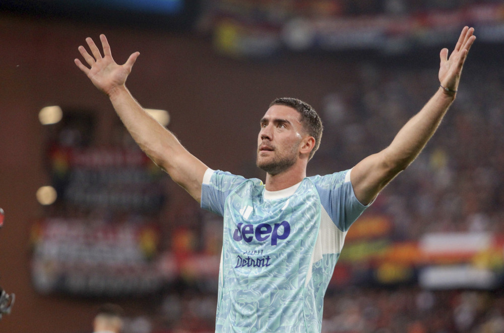 Bivši napadač Zvezde menja Vlahovića?