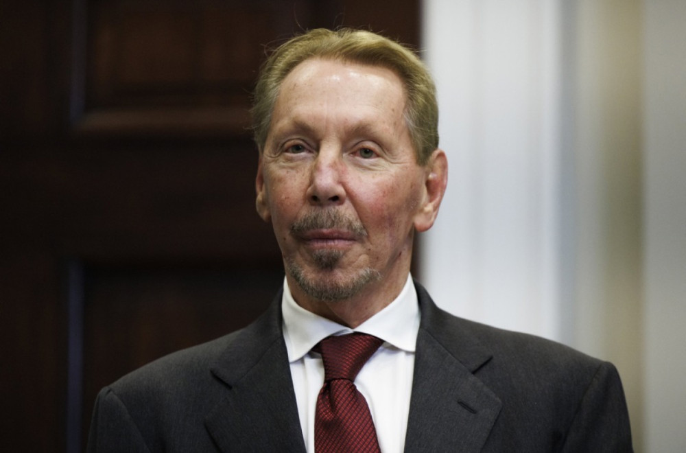 Ko je čovek koji je nakratko "oduvao" Maska