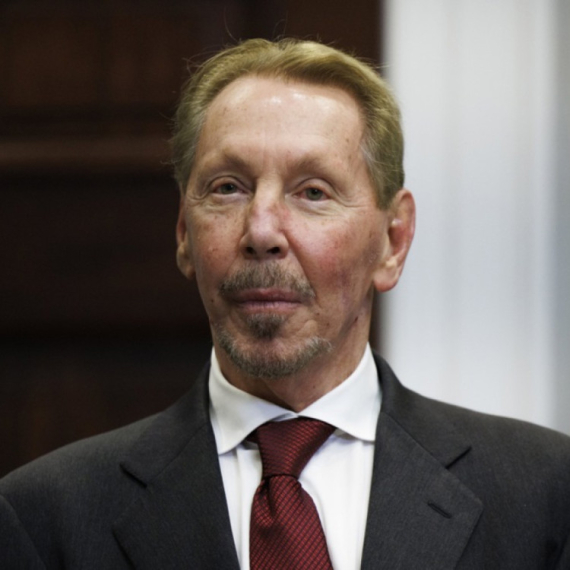 Ko je čovek koji je nakratko "oduvao" Maska