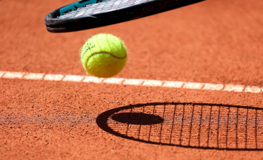 Šta se dešava sa telom tenisera kada pređe na šljaku?