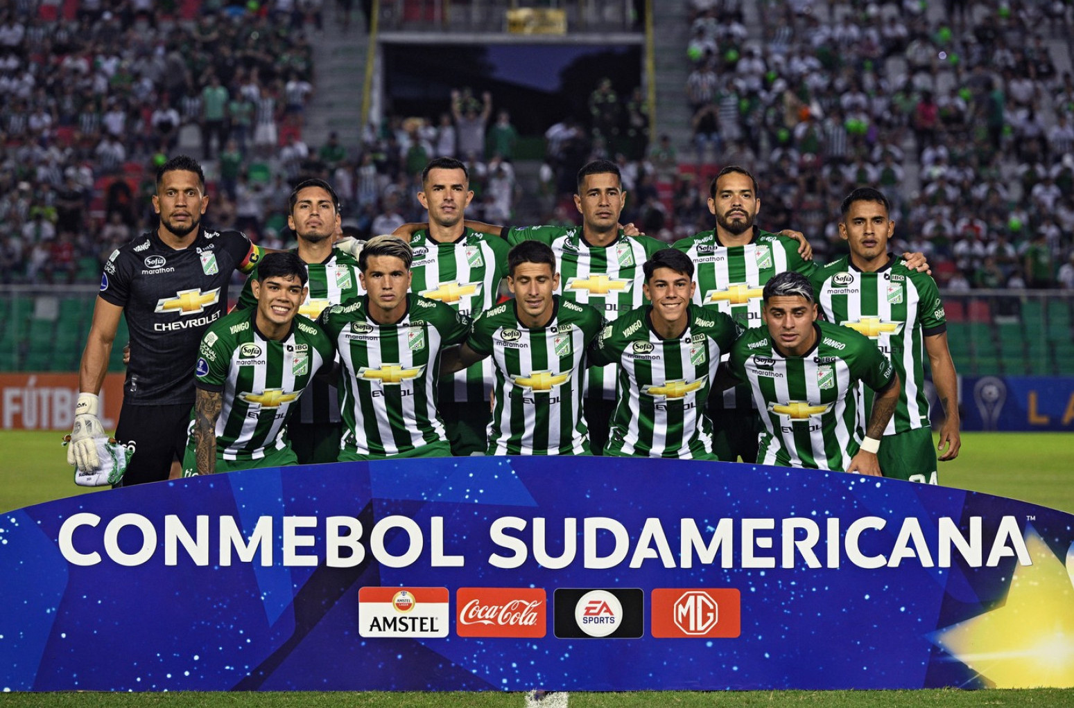 Na stadionu krateri – pomereno veliko finale FOTO