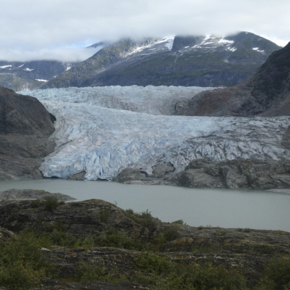 Nešto se čudno dešava: Kopno izgubilo kontakt sa glečerima FOTO