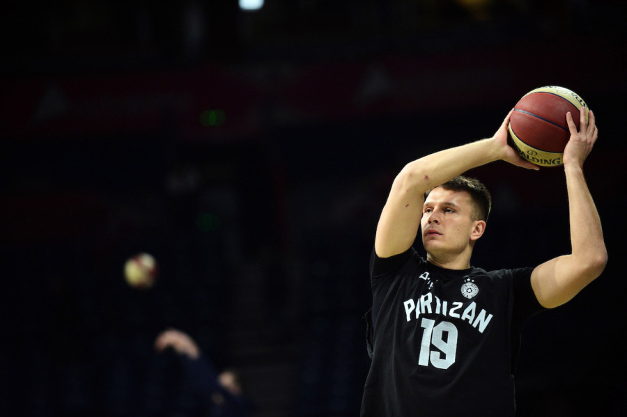 Partizanov prvi test u mini-seriji domaćinstva