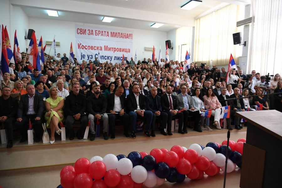 Miting Srpske liste u Severnoj Mitrovici: Glas za Srpsku listu, glas za oslobođenje Mitrovice FOTO