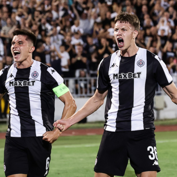 Dragojević i Ugrešić uglas: "Usadili smo celom timu da gine za grb Partizana" VIDEO