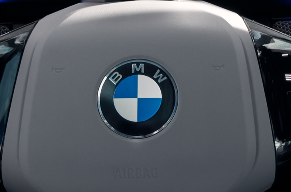 BMW je tiho promenio logo: Da li primećujete šta je novo? FOTO