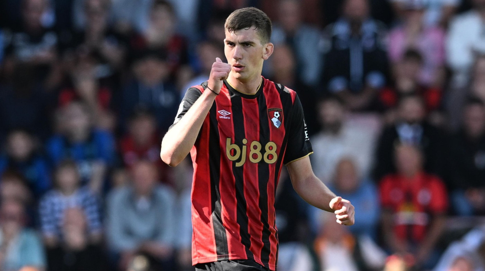 Zvezdin rekorder zablistao na debiju u Premijer ligi FOTO