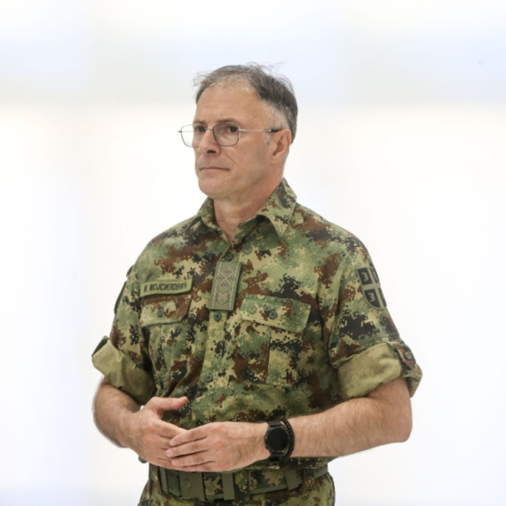 Mojsilović obavio hitan razgovor sa komandantom KFOR-a zbog isporuke turskih dronova Prištini