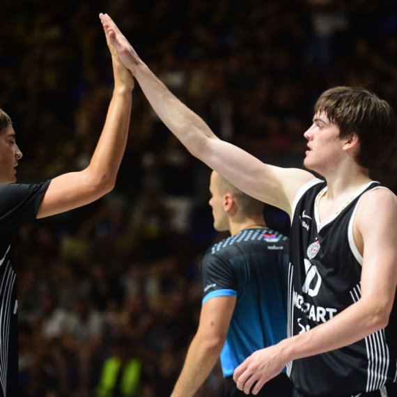 Neraskidiva veza, "desetka" za klince i pitanje za Osetkovskog – znaš li gde si došao? FOTO/VIDEO