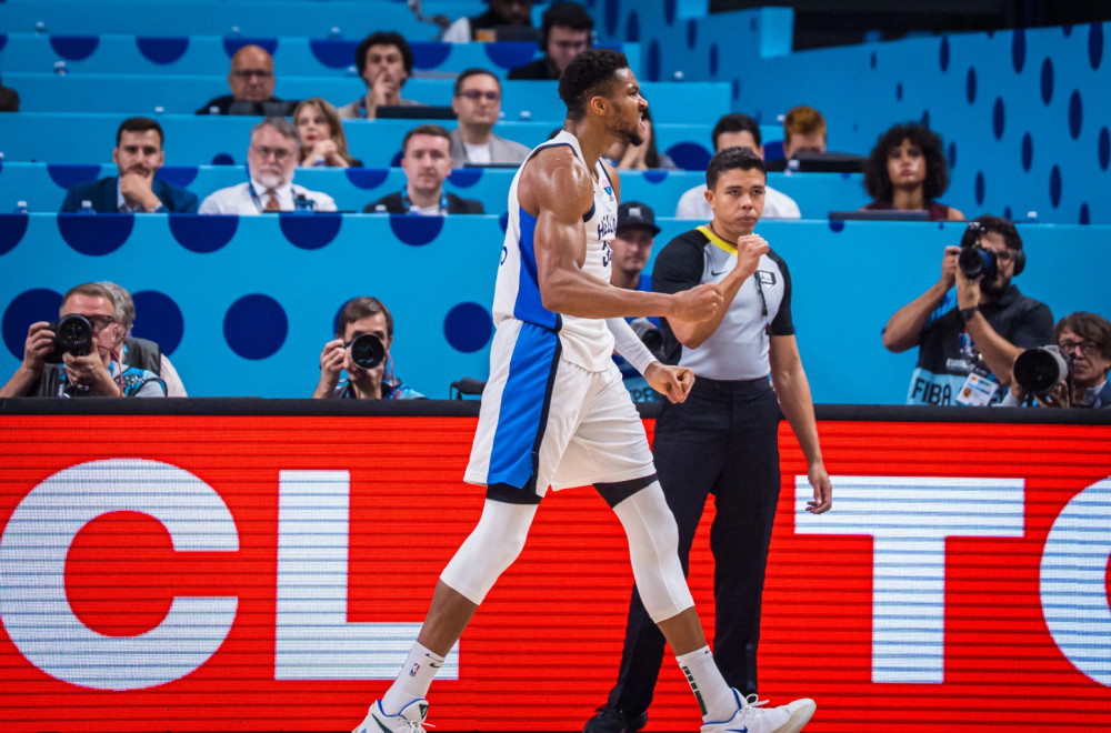 Grčka "preživela" dramu i prekinula post dug 16 godina: Janis i družina treći u Evropi!