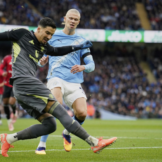 Mančester je ponovo "plav"! VIDEO