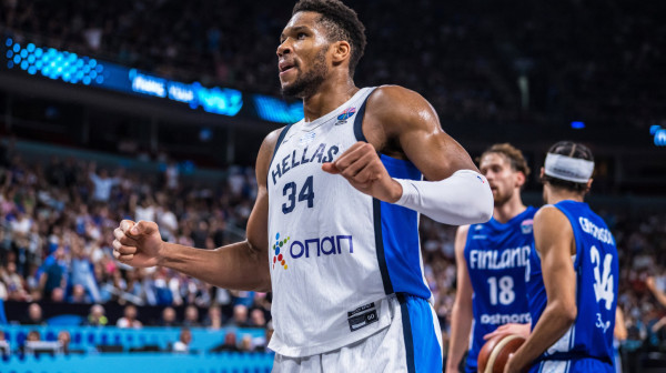 Adetokumbo posle bronze: "Plakao sam - ovo smo čekali 16 godina" VIDEO