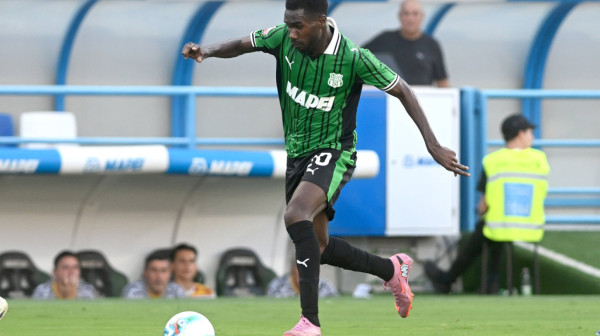 Matićev Sasuolo iznenadio Lacio – VAR spasao utakmicu