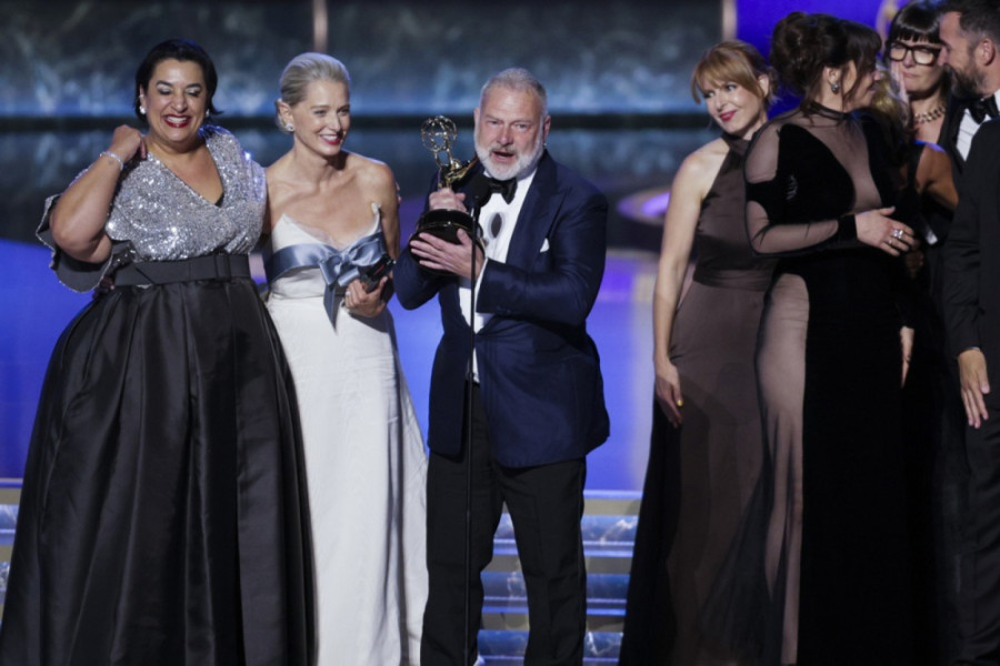 Ovo su svi ovogodišnji dobitnici Emi nagrada: Ispisana istorija FOTO