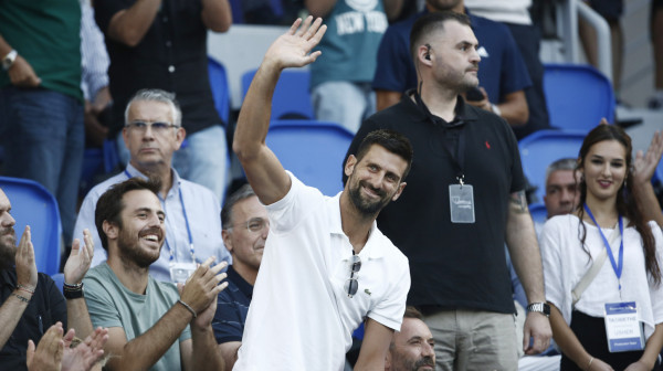 Đokoviću napravili "sačekušu" ispred WC-a, a Cicipas mu priredio – debakl! VIDEO