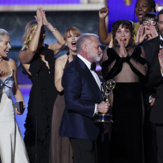 Ovo su svi ovogodišnji dobitnici Emi nagrada: Ispisana istorija FOTO