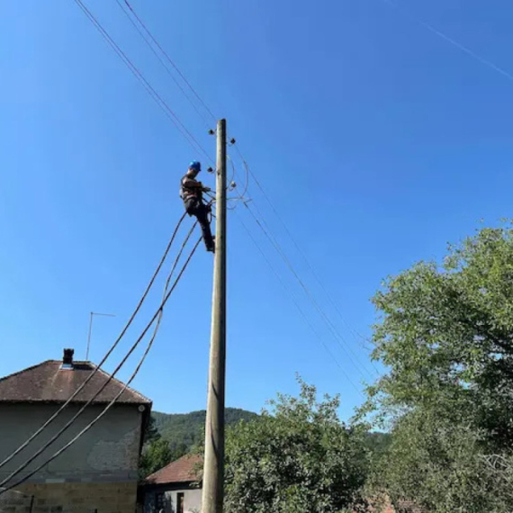 Sela u Gornjem Milanovcu dobijaju novu i modernu elektromrežu vrednu preko 30 miliona dinara