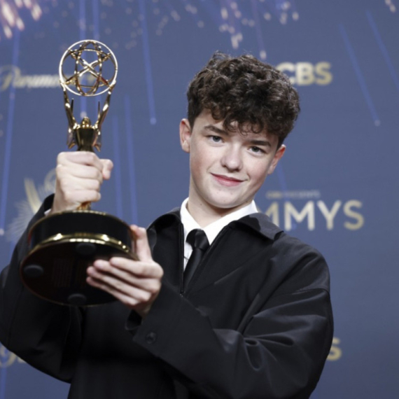 Emotivan govor najmlađeg osvajača Emija: "Bio sam niko, a sad sam ovde" FOTO