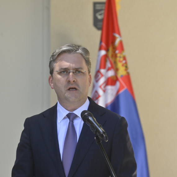 Selaković odgovorio Stefanoviću: Da nije licemerno, bilo bi smešno; Cilj im je da Srbiju ponovo bace na kolena