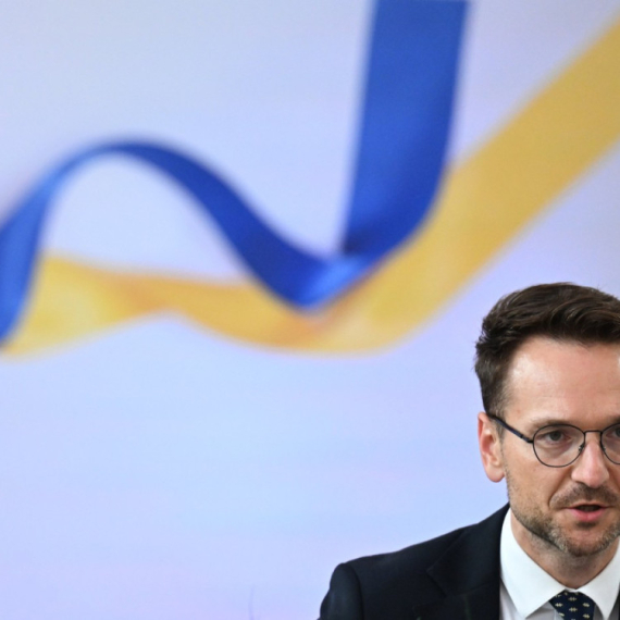 Izrešetan automobil poljskog političara FOTO