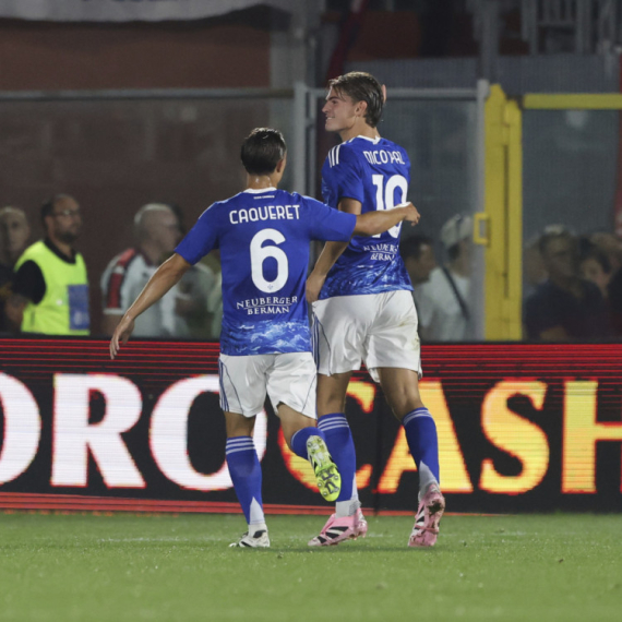 Uzalud majstorija Nika Paza – Komo se samouništio za par minuta