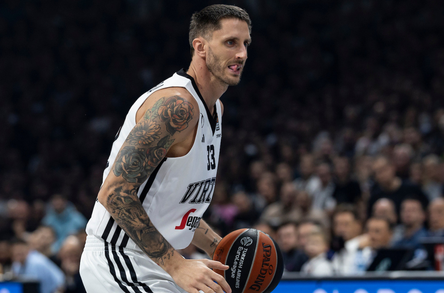 Lepe vesti za Akilea Polonaru