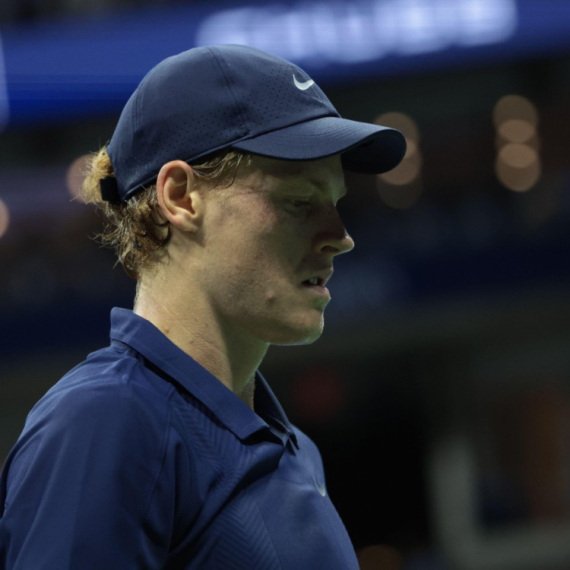 Žena udara jače od Sinera i Alkarasa